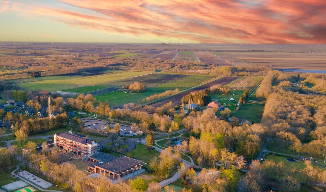 Fletcher Familiehotel De Hunzebergen Эксло Экстерьер фото