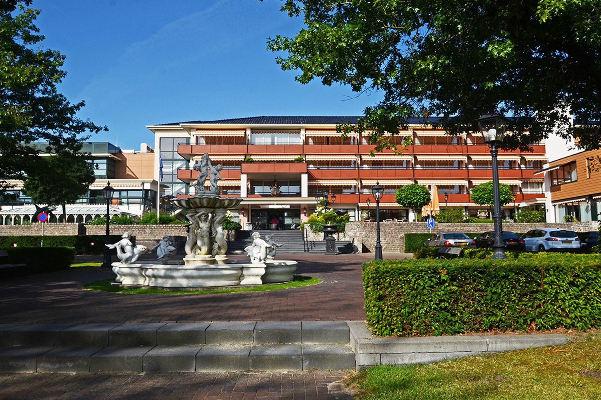 Fletcher Familiehotel De Hunzebergen Эксло Экстерьер фото