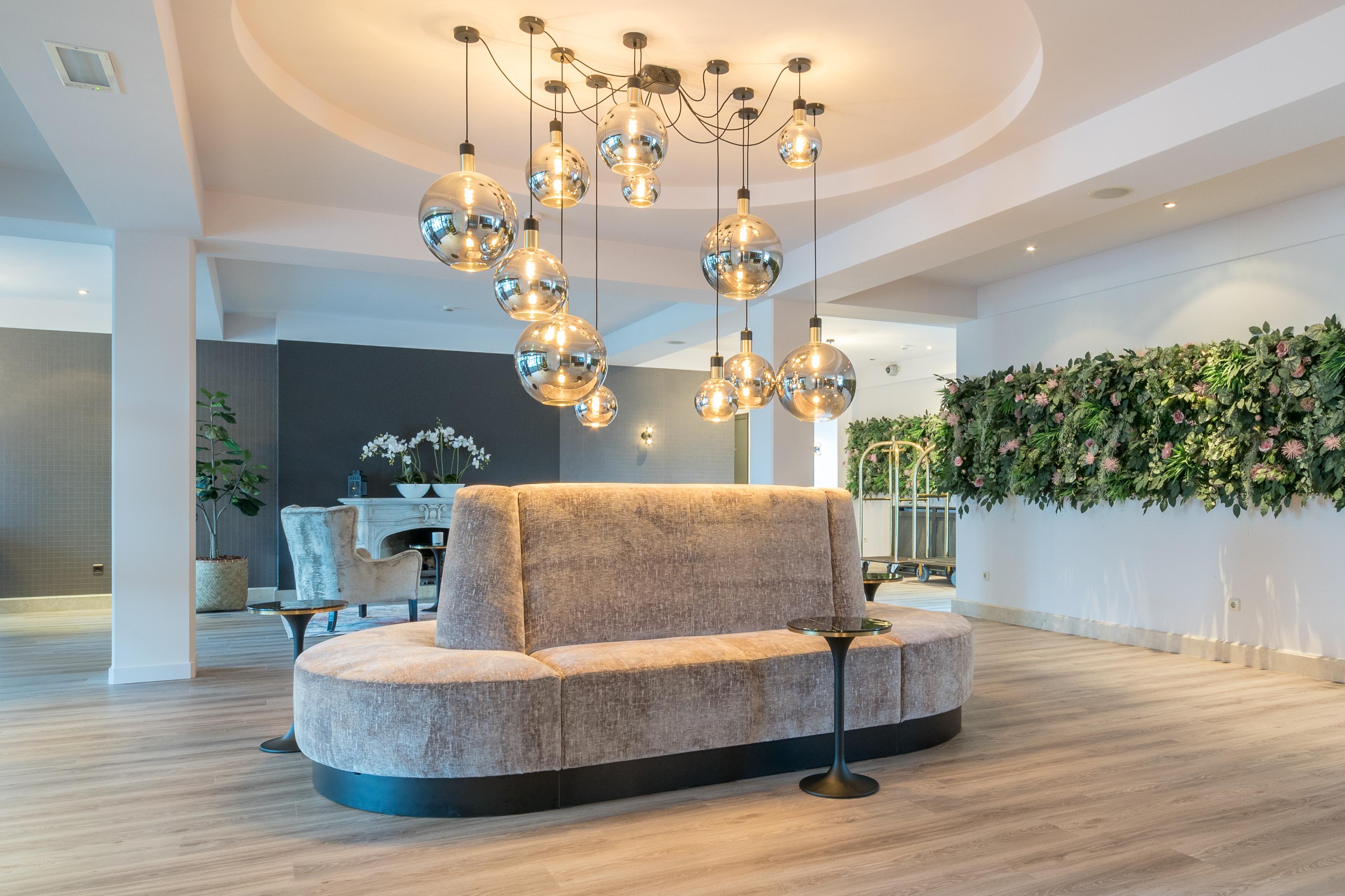 Fletcher Familiehotel De Hunzebergen Эксло Экстерьер фото